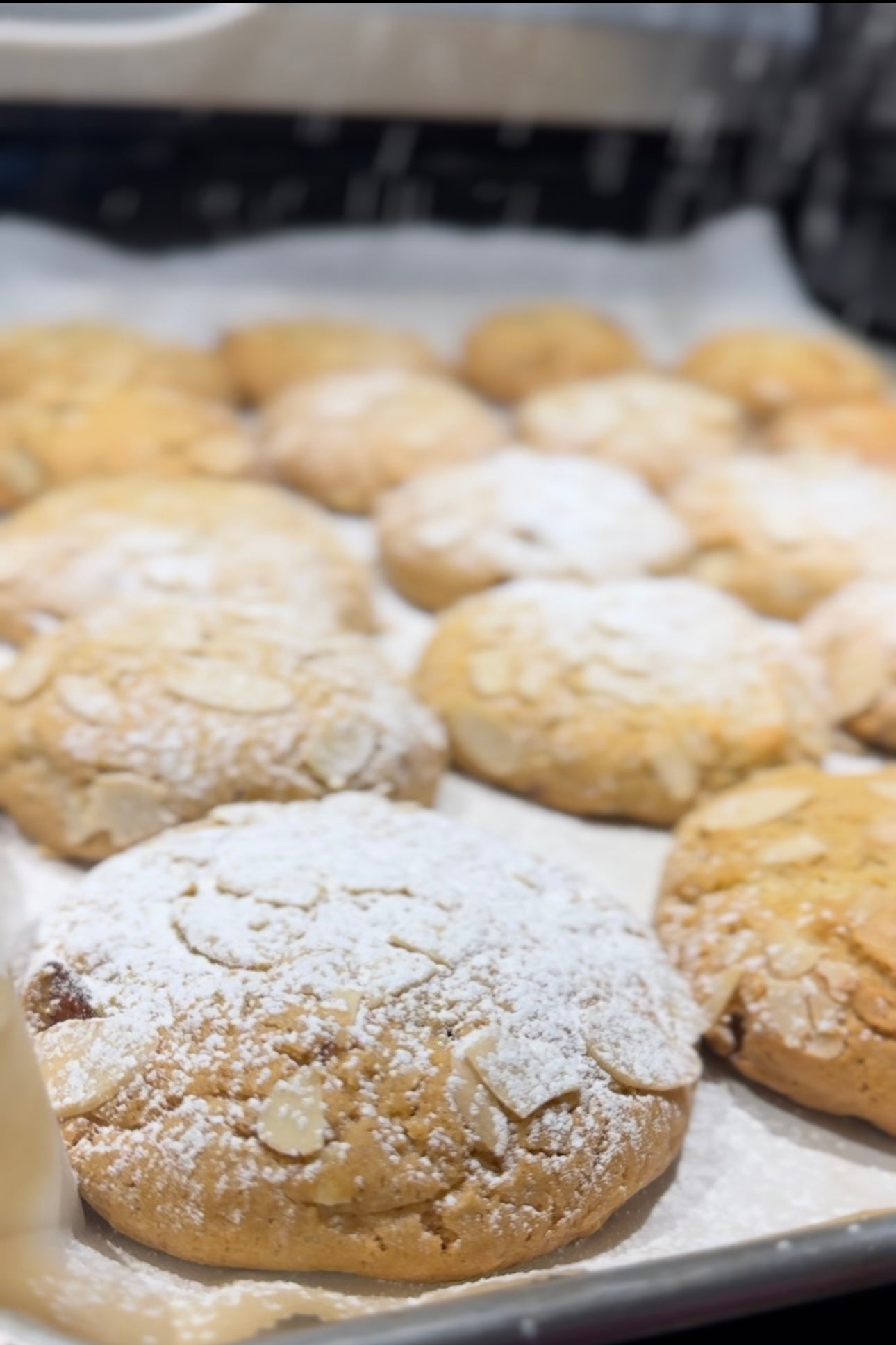 Almond Croissant Cookie